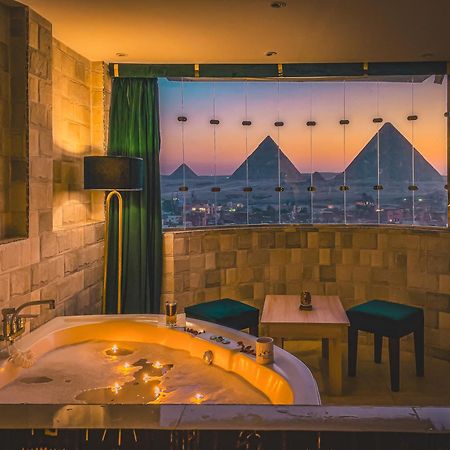 Jumeirah Pyramids View Inn Kafrat al Jabal Exterior photo